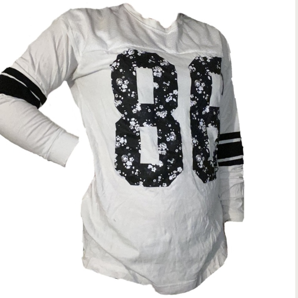 PINK Victoria’s Secret white long sleeve top-small